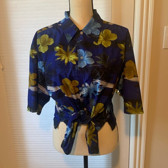 Sonoma Jean Co hibiscus floral button up - Picture 3 of 7